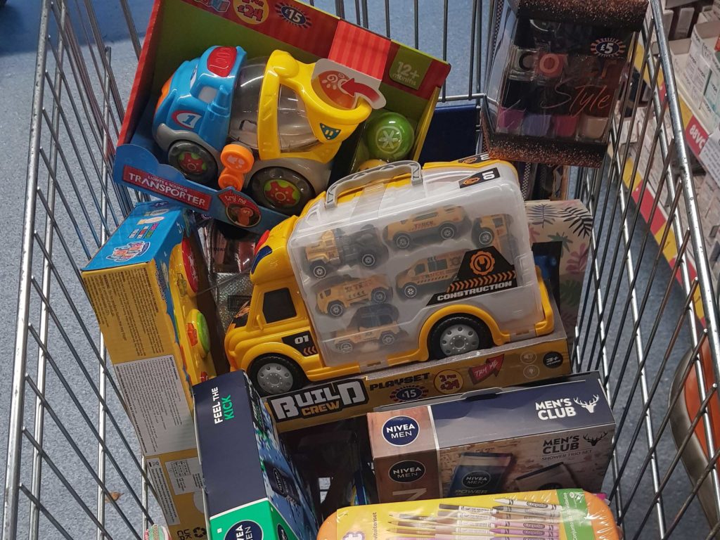 Mission Christmas Cash for Kids